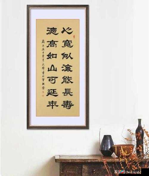一处桃源千人品，两片红唇万客来
