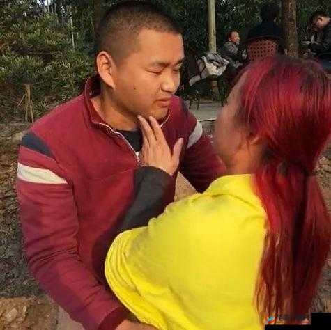 尝到甜头后两人想尽办法每天互动