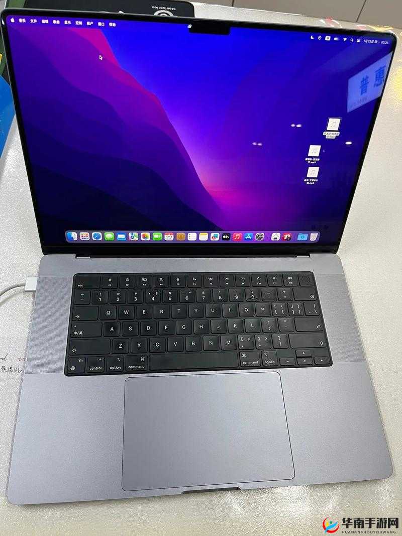 16 岁日本学生评测 MacBook Pro：从未减退