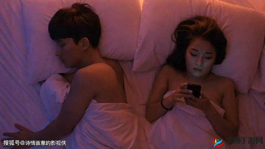 老妇与男子肛交：违背伦理的禁忌之爱