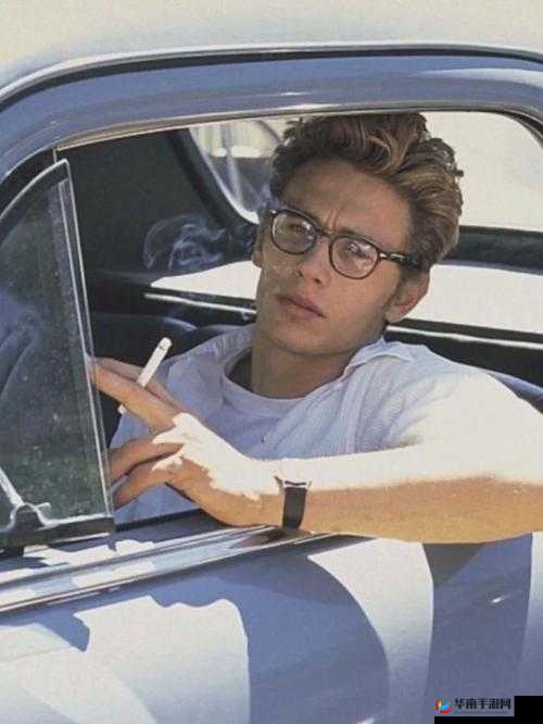 JAMES FRANCO 的演艺生涯与精彩作品