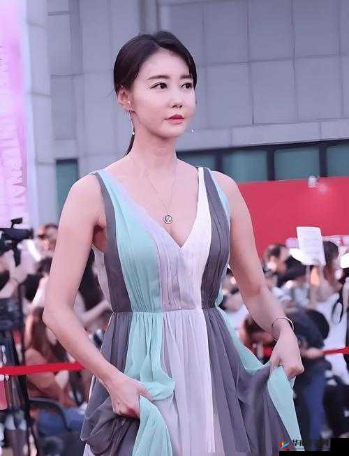 揭秘 FREEZEFRAME 丰满寡妇：一个关于欲望与勇气的故事