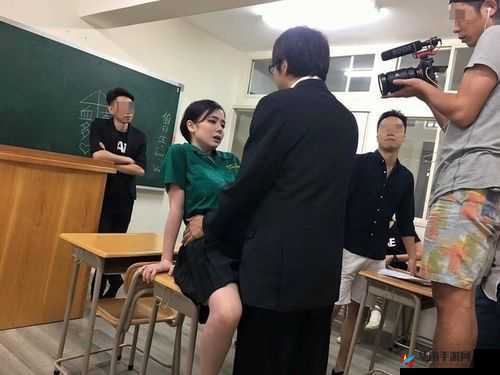 最新人气影片：密臂 AV：超越想象的激情体验