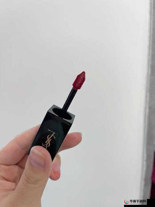YSL 千人千色 T9T9T9MBA ：展现独特魅力风采