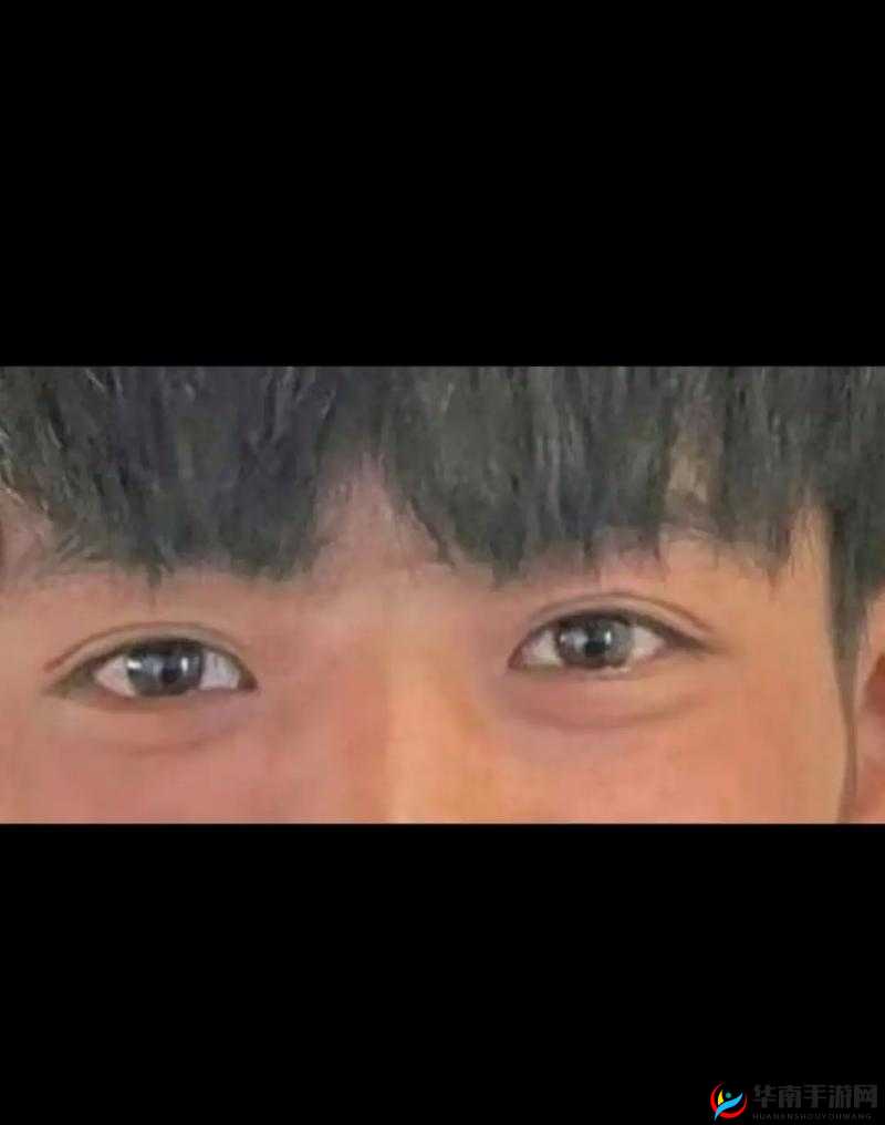 男生坤坤穿女生定眼：是恶俗炒作还是另有隐情？