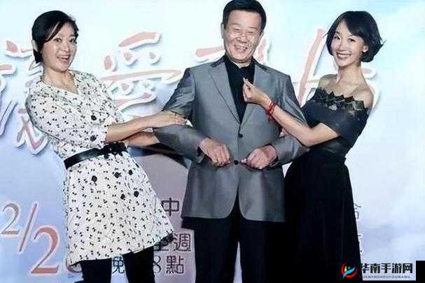 两女共侍一男：双飞老熟女真能败火